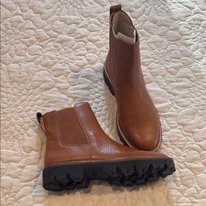 Brown Leather Chelsea Boots